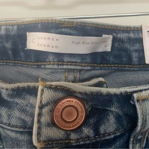 Brand new with tag. Women’s Lauren Conrad high rise skinny ankle jeans